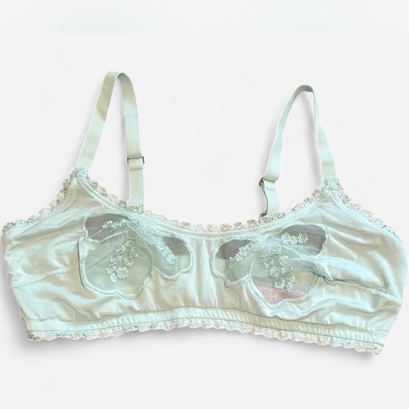 Savage X Fenty Other - Savage X Fenty Lace Bralette - Light Green